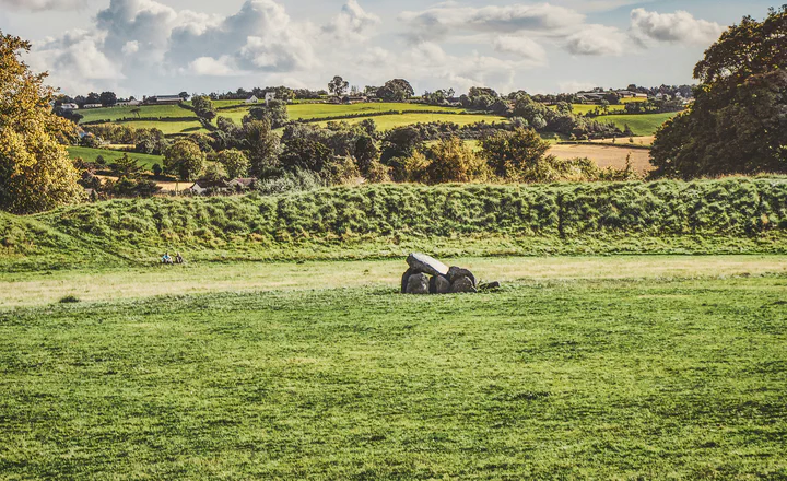 Irish countryside, used as an illustration for ancestry research.