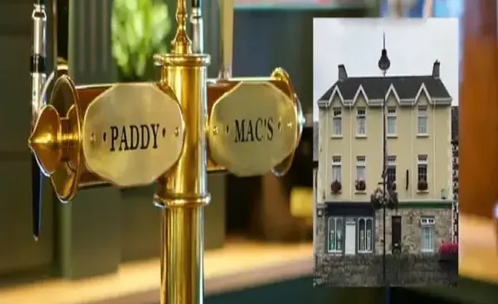 Paddy Mac's Holiday Bar