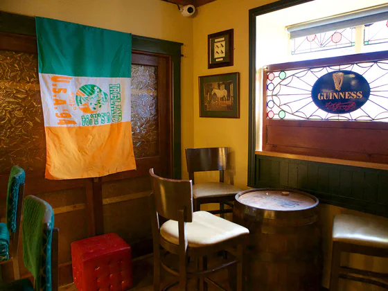 Paddymacspub bar 09